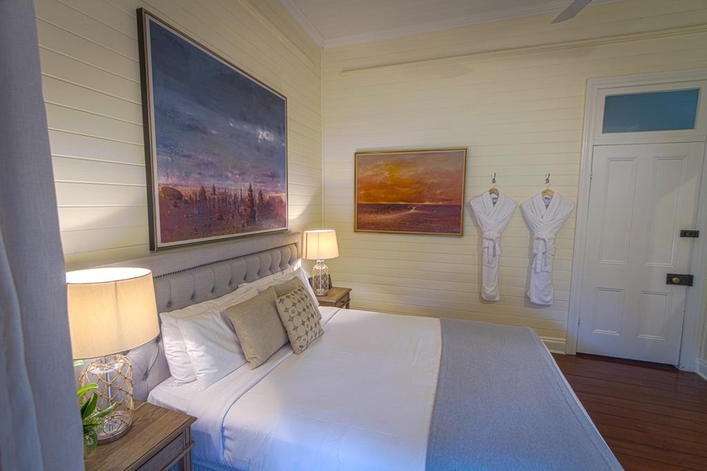 Bangalow Guesthouse Екстер'єр фото